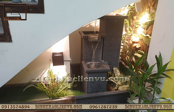 Công trình điêu khắc trang trí nội thất gầm cầu thang